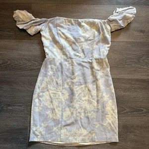 Üppiges blaues Kleid weiß Blumen und Blätter Medium schulterfrei neu mit Etikett - Bild 1 von 18