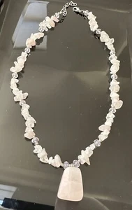 Vintage Rose Quartz Pendant and Pink Chip Necklace Silver Tone - Picture 1 of 7