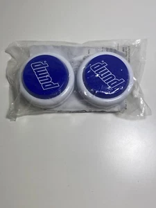 Pump Brand 2 Pack Yo Yos Sealed New With Instructions Leaflet - Picture 1 of 3