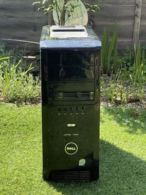 Retro Vintage Dell XPS 420 Intel Core 2 Quad CPU @ 2.40GHz 2GB DDR2 500GB HDD - Image 1 of 4