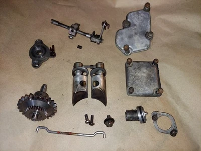 Suzuki RM125 1996 OEM válvula de escape válvula de alimentación montaje 11254-36E10 11255-36E20 Foto 1 de 4