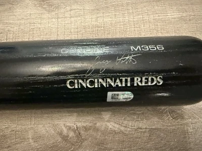 Joey Votto Autographed Fanatics Cincinnati Reds Louisville Slugger GameModel Bat - Image 1 of 4