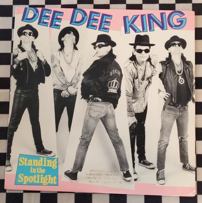 Standing In The Spotlight LP by Dee Dee King vinyl 1989 VG+ 1-25884 Sire Records — 第 1/4 张图片