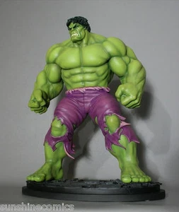 Savage Hulk Statue 710/1900 Bowen Designs Avengers NEW SEALED - Picture 1 of 9