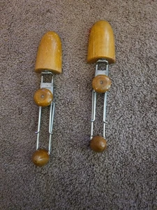 Pair Antique 1900s Ladies Wooden Shoe Stretchers - Picture 1 of 3