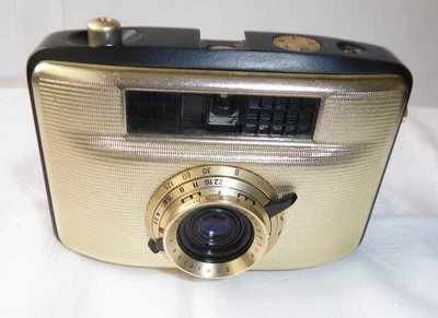 Alte Kamera Pentacon Penti II schwarz gold mit Domiplan V 1:3.5/30mm und Tasche - Bild 1 von 4