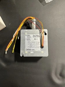 Paquete de alimentación de dos relés WattStopper C120E 120 VCA 60Hz CADA UNO - Imagen 1 de 3