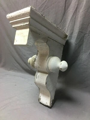 Single Antique White Roof bracket Final Corbel Shabby Vintage Chic Old 249-25B - Image 1 of 4
