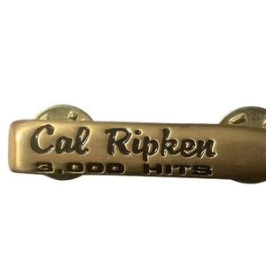 MLB Baltimore Orioles Cal Ripken 3000 Hits Baseball Bat Souvenir Pin - Picture 1 of 4