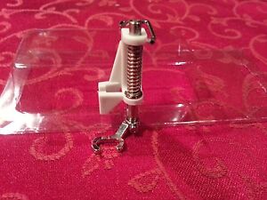 Free Motion Darning Embroidery Stippling Spring Foot Viking 4130376-46