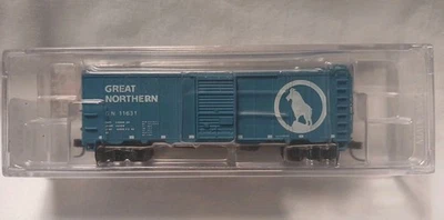 66003-04/11631 Great Northern Big Sky Blue N-scale Intermountain 12 Panel 40' - Image 1 of 4