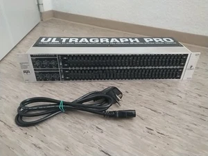 Behringer UltraGraph Pro FBQ 3102 - Imagen 1 de 3