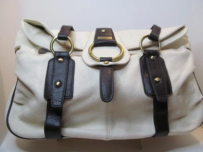 Rioni, Bolso de Fin de Semana The Celeste, Cuero Dorado y Dorado, Herrajes Dorados Foto 1 de 4