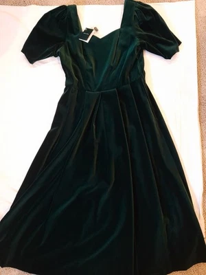 Vtg 80s Laura Ashley Green Velvet Holiday Christmas Romantic Dress NWT unworn 14 - Image 1 of 4