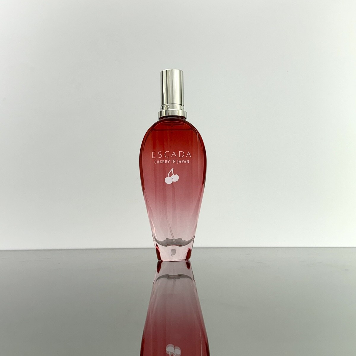 エスカーダ チェリー イン ジ エアー 100ml チェリーインジエアー