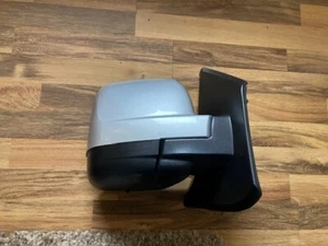Renault Trafic 2014-2022 Door Wing Mirror Electric New Silver Drivers side R/H - Picture 1 of 3