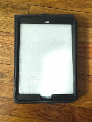 SupCase Unicorn Beetle 2017 9.7-inch iPad Hard Case, Built-in Screen Protector - Image 1 of 4