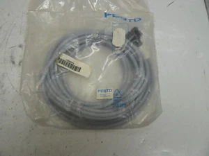 Festo KME-1-24-5-LED solenoid socket cable plug 30945 new - Picture 1 of 3