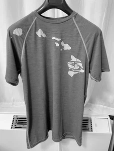 HONOLUA SURF CO S/S SUN SHIRT, IN GRAY, SIZE LARGE, SPF 30 UV PROTECTION - Picture 1 of 4