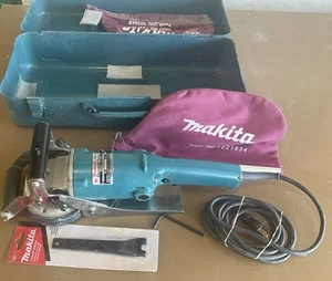 EUC Makita Concrete Planer PC1100 110mm, Case, TESTED WORKING, New Bag & Wrench - Picture 1 of 9