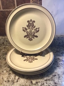 Vintage Pfaltzgraff Village Dinner Plates 10.5” Stoneware Brown Beige Lot Of 4 - Picture 1 of 11