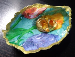 Decoupage Handcrafted Real Oyster Shell Unique Jewelry Holder or Simply Decorati - Picture 1 of 5