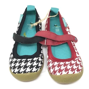 NWT Chooze Girls Houndstooth Black Red White Mary Jane Size 10 Flats - Picture 1 of 2