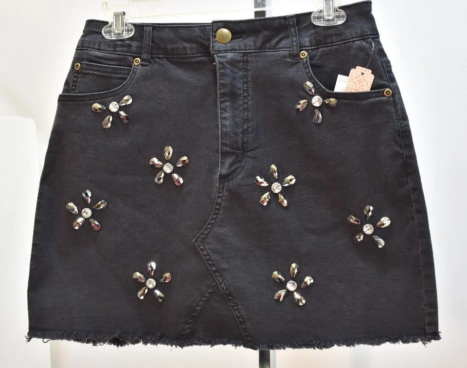 GIANNI BINI BLACK  EMBELLISHED DENIM SKIRT *NEW* SZ MD - Image 1 of 1