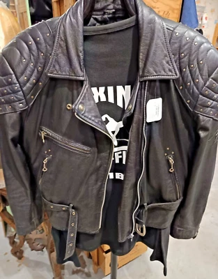 BLOUSON FEMME HARLEY DAVISDSON EN CUIR TAILLE XL NEUF AVEC SON ETIQUETTE MAGASIN - Photo 1/4