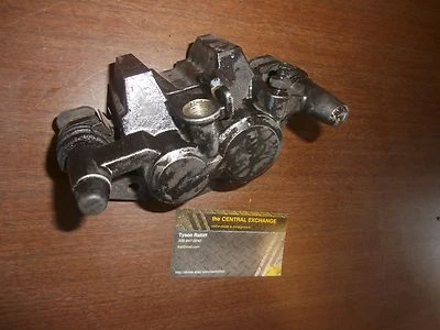 Pinza de freno hidráulica delantera derecha 87 Kawasaki Ninja ZX7 ZX750R ZX750 GENUINA Foto 1 de 4