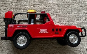 Tonka RED JEEP Rescue Wrangler 2001 Red w/ Lights & Sound Works Nicely Used - Picture 1 of 11
