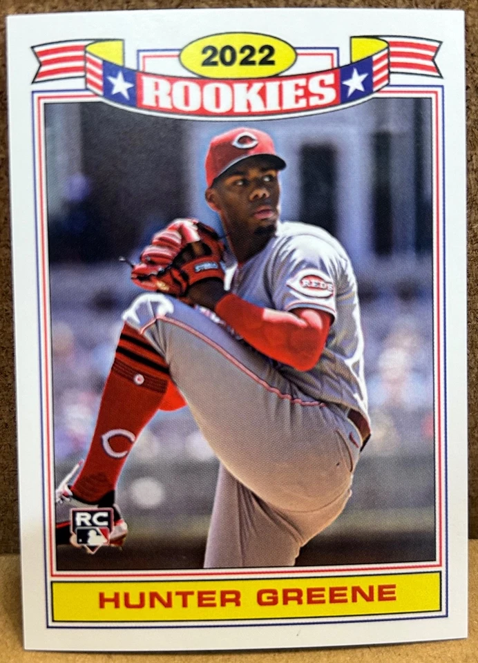 2022 Topps Hunter Greene Throwback Thursday "91 Topps Glossy RC " RC Card 151 - Image 1 of 1