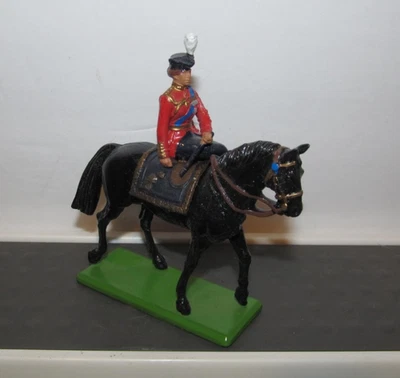Vintage 1988 BRITAINS Metal Queen Elizabeth Mounted on a Black Horse Figure - Image 1 of 4