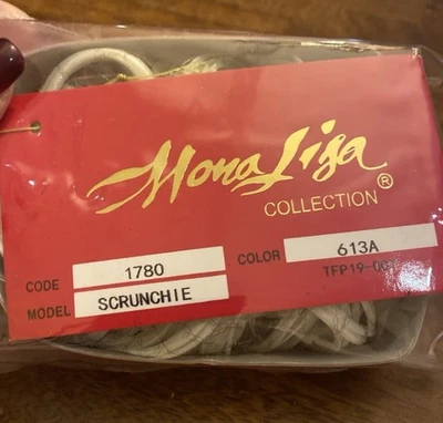 Curly Scrunchie Ponytail Synthetic 3" Color 613A White  Blonde Messy Bun New - Image 1 of 4