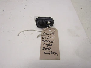 INTERRUPTOR PUERTA LUZ INTERIOR DELANTERA OFFSIDE SUZUKI ALTO 2009-14 (5 PUERTAS) #2366 - Imagen 1 de 5