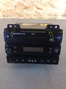 FORD Fiesta (2002-2008) 1.4 59KW Autoradio Mit Plastik Beschädigt 2S6118C815AF - Bild 1 von 5