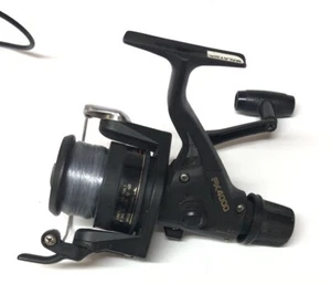 NEW SHIMANO R4000 spinning reel 4000 R QUICK FIRE TRIGGER CAST Rear Drag - Picture 1 of 5
