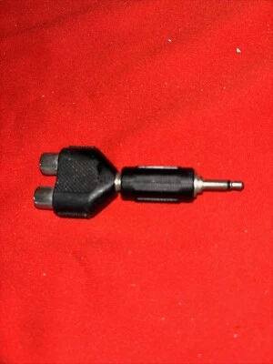 Male Phono to 2 x Female Phono Y Splitter Adaptor- Estate Find - Image 1 of 3