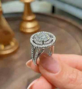 Anello di Fidanzamento 2,00Ct Moissanite Taglio Tondo Doppio Alone Placcato Oro Bianco 14K - Foto 1 di 6