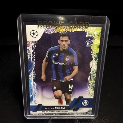 Kristjan Asllani 2022-23 Topps UEFA Carnaval Edition Samba RC #150 8/15 - Image 1 of 2