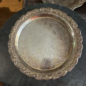 ONEIDA U.S.A Round Silver Plate Embossed Ornate Vintage Serving Tray ~ 1.3kg  - Picture 1 of 1