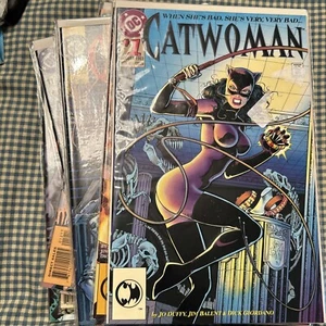 Catwoman DC 1993, Hefte 1 bis 26 + 0 + 3 Jahrgänge - Bild 1 von 16