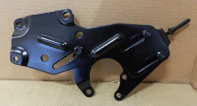 Ford E100-E350 Van 351 1975-77 5,8 L V8 juego de soportes de dirección asistida D5UZ-3C511-C Foto 1 de 3