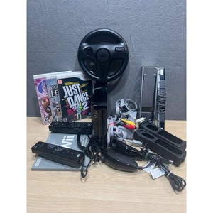 Pacchetto console Nintendo Wii nera RVL-101 con controller giochi, cavi sensore - Foto 1 di 11