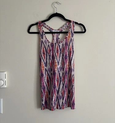 Camiseta sin mangas vintage Y2K Delias Racerback azteca indie pequeña algodón elástica de la década de 2000 Foto 1 de 4