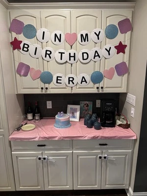 Decoraciones de la era de mi cumpleaños, decoraciones de cumpleaños de música, tema popular de cantante Foto 1 de 2