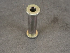COLLAR, ENGINE MOUNT HONDA PC800 PACIFIC COAST 8890 50251-MR5-000 18696 - Picture 1 of 4
