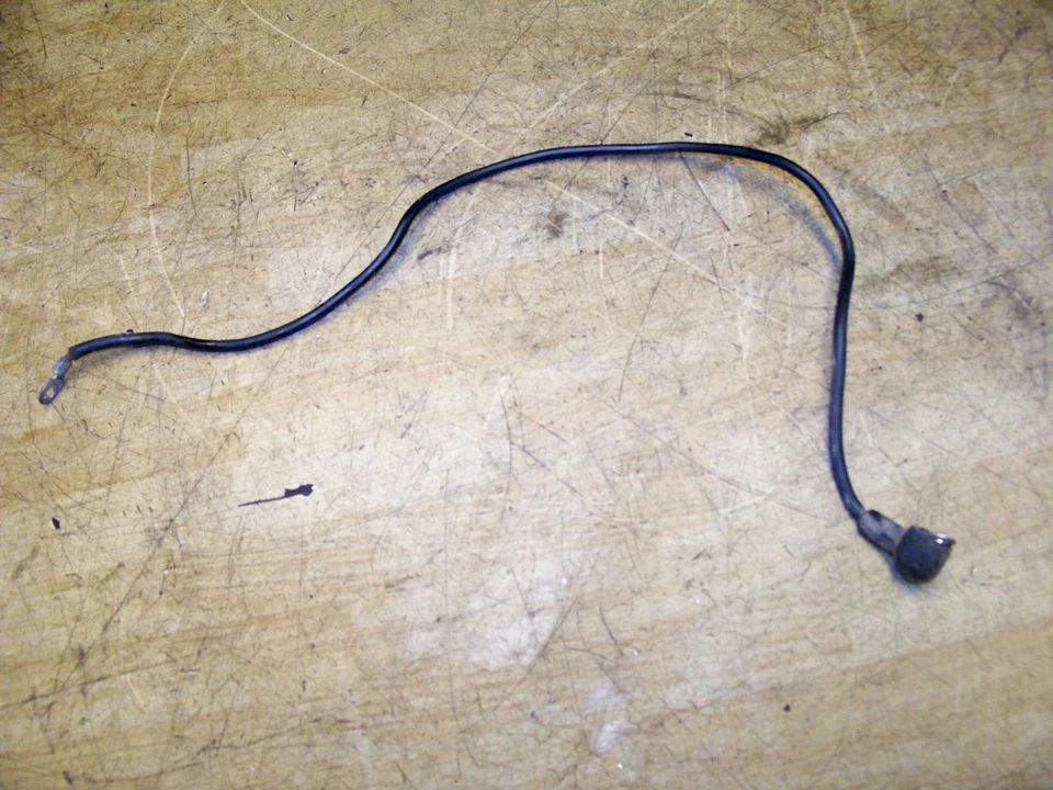 Kawasaki KZ1100 KZ 1100 LTD 1984 batería negativa tierra Foto 1 de 1