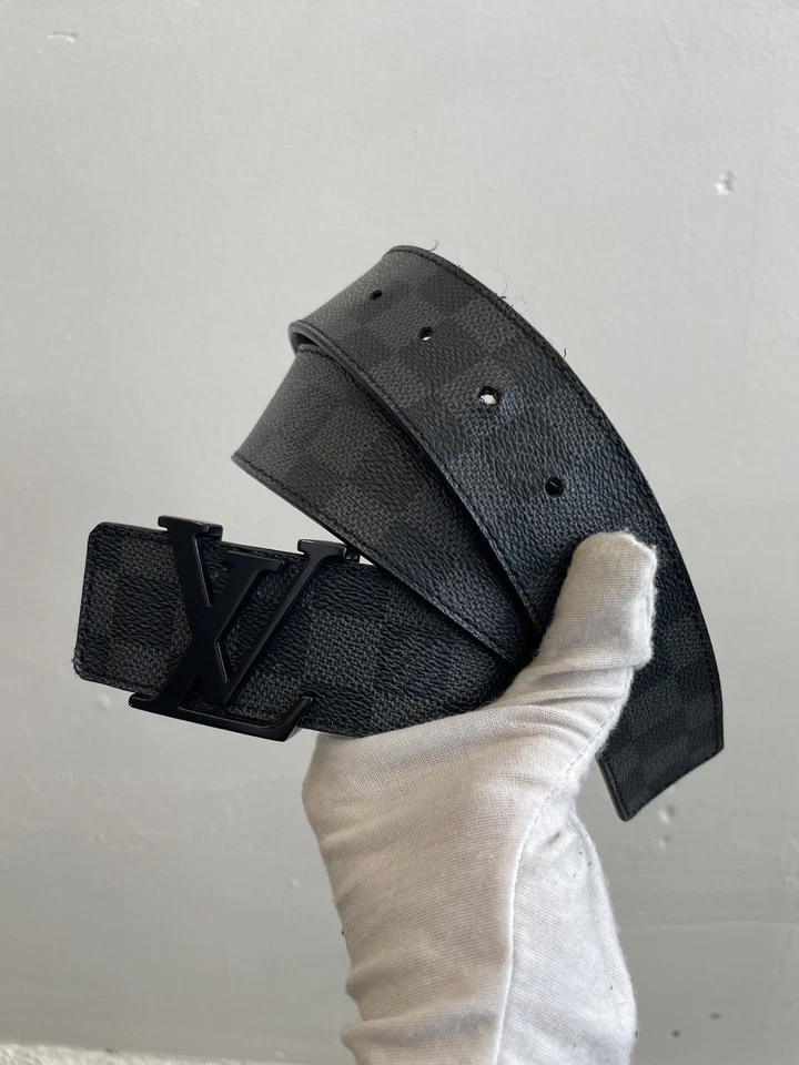 Auténtico Cinturón de Vestir LOUIS VUITTON Negro Hebilla Grafito Cuero Damier 36 pulgadas Foto 1 de 4