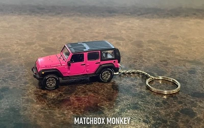Pink Wrangler Rubicon Keychain Porte Cles Llavero Schlüsselanhänger Fits: Jeep - Image 1 of 4